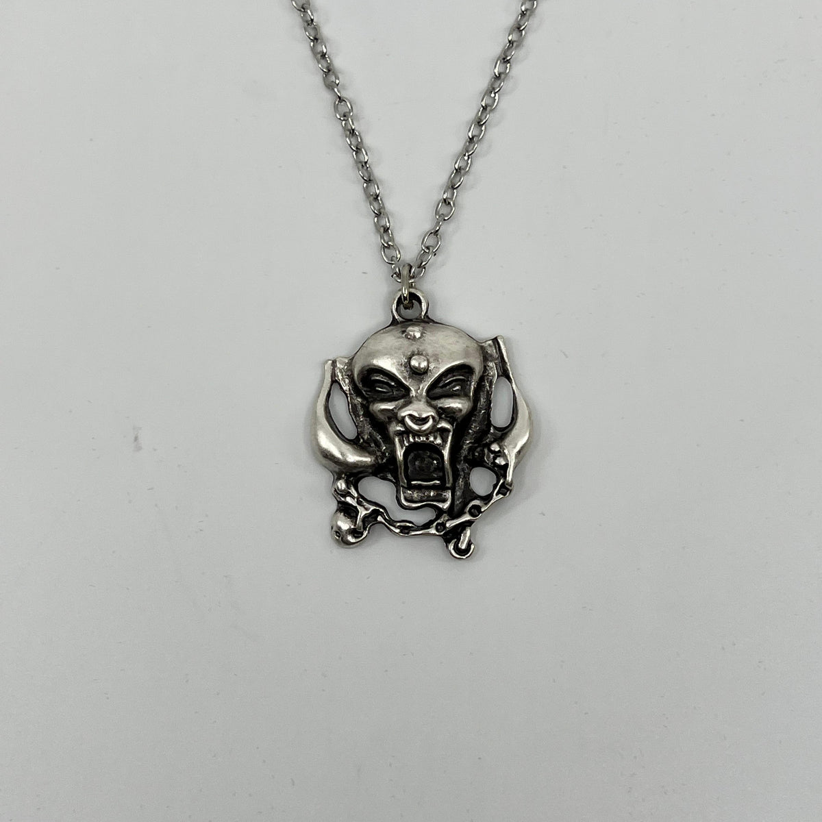 MOTORHEAD WAR PIG NECKLACE